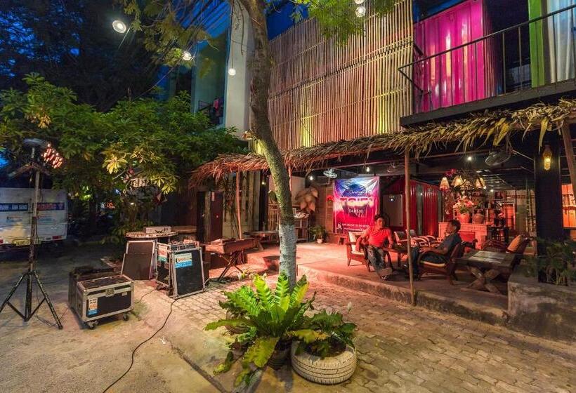 Rom Casa Hostel Da Nang