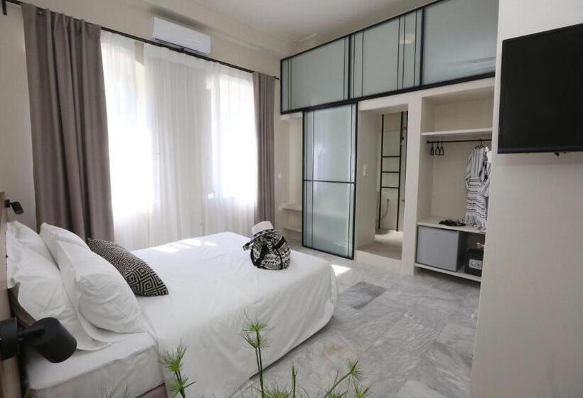 هتل Oiko Mini Suites