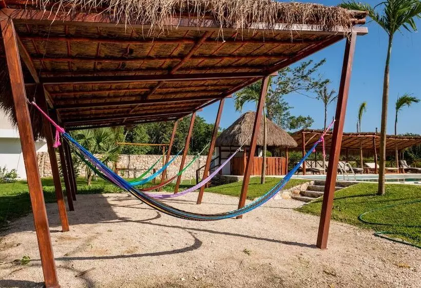 Hotelli Xakluum Eco Glampings