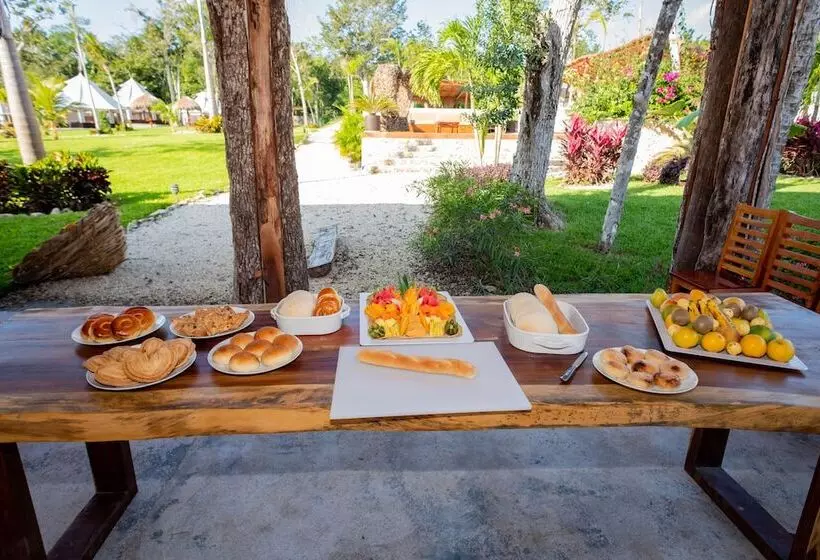 Hotelli Xakluum Eco Glampings