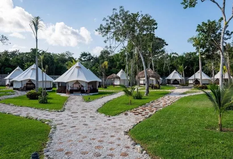 Hotelli Xakluum Eco Glampings