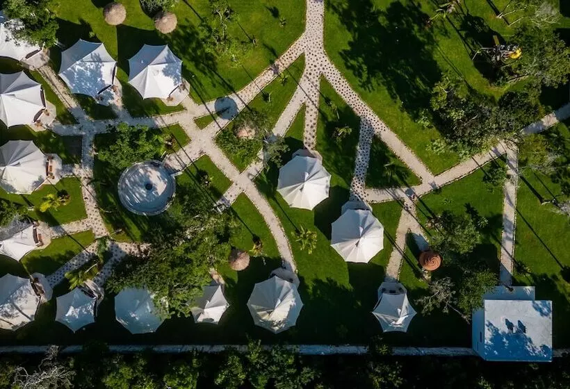 Hotelli Xakluum Eco Glampings