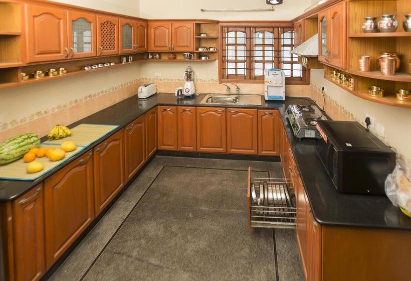 فندق صغير Zostel Chennai