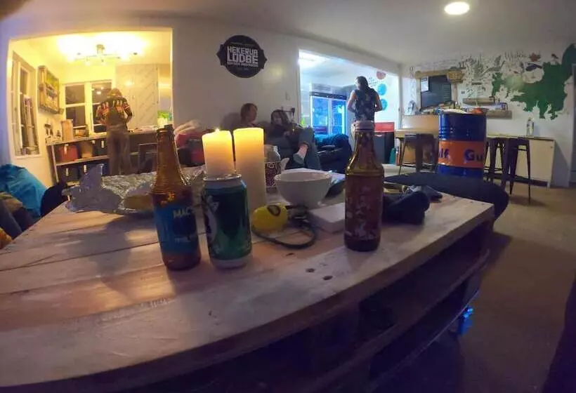 Hekerua Lodge Backpackers Hostel Waiheke Island