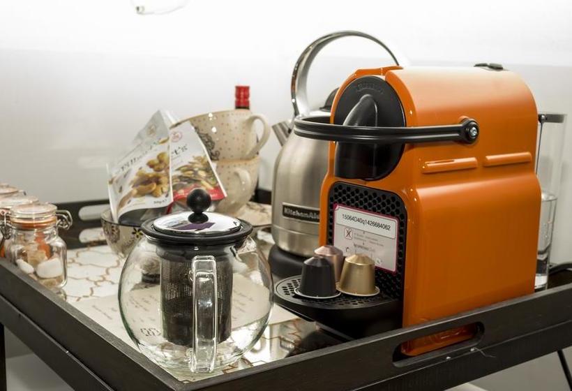 هتل Apple Tree Inn