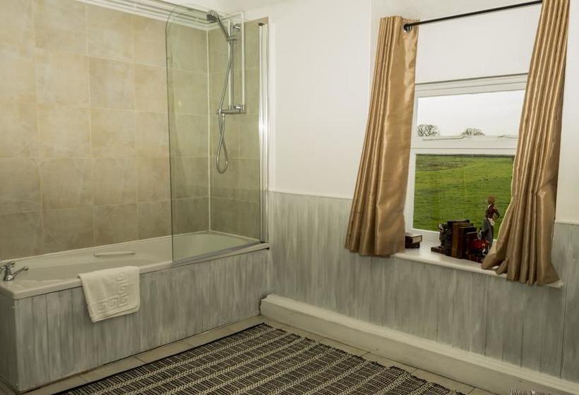 هتل Apple Tree Inn