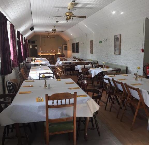 هتل Apple Tree Inn