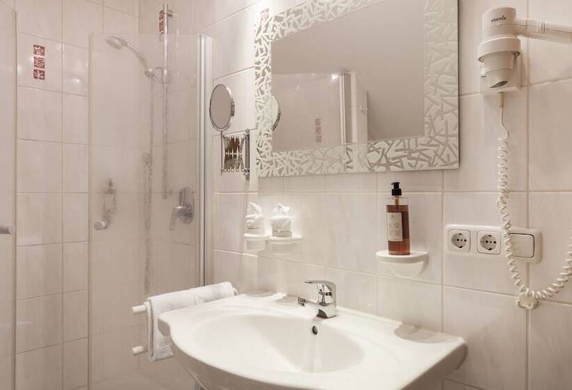 Отель Bad Rain Mit Oberstaufen Plusgolf