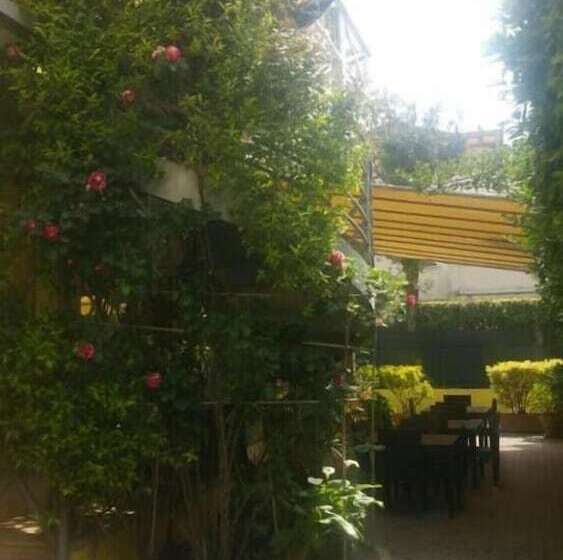 בית מלון כפרי Illi