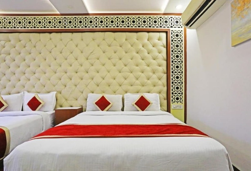 בית מלון כפרי Mgm Residency