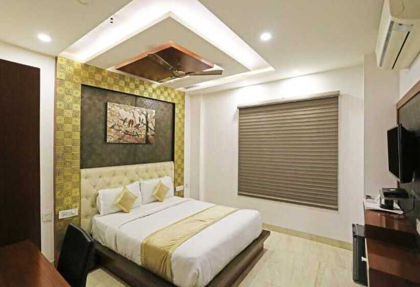 בית מלון כפרי Mgm Residency