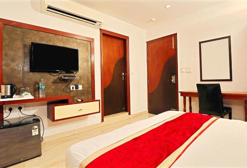 בית מלון כפרי Mgm Residency