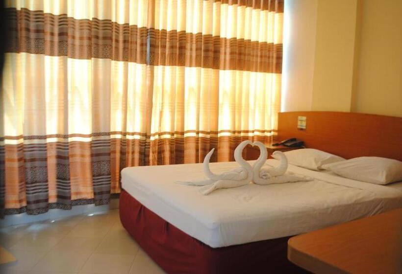 Praasad Paradise Hotel & Resort