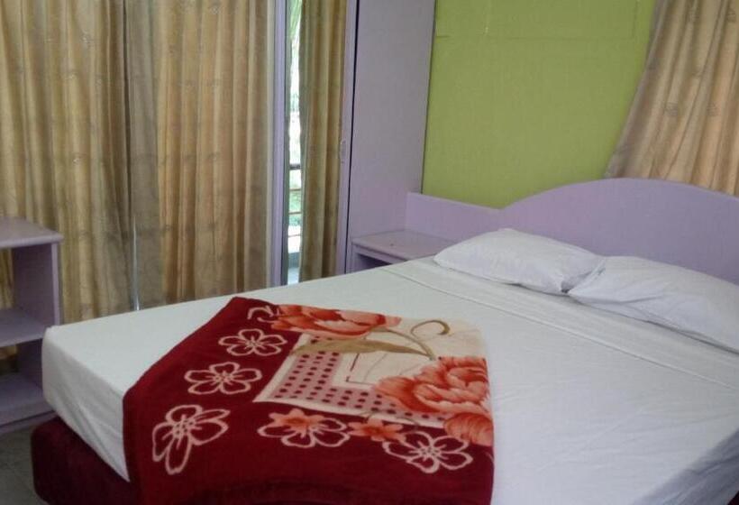 Praasad Paradise Hotel & Resort