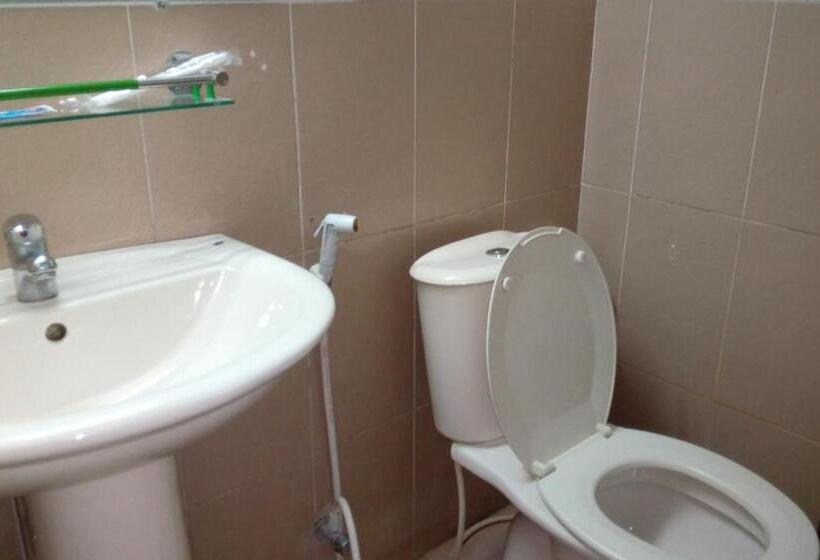 Praasad Paradise Hotel & Resort