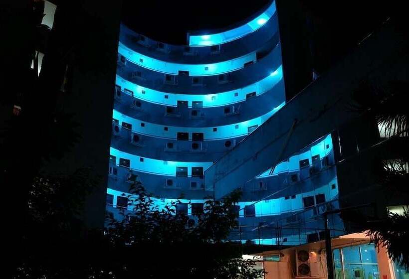 Praasad Paradise Hotel & Resort