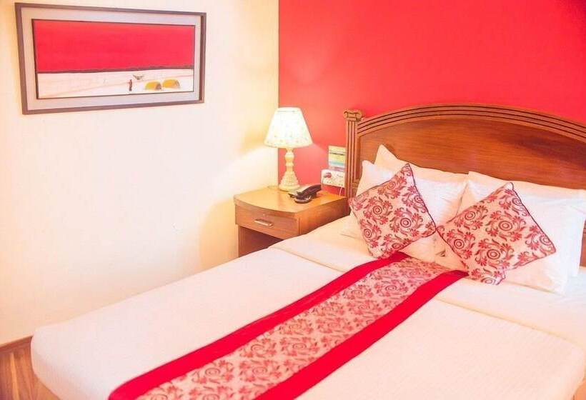 Praasad Paradise Hotel & Resort