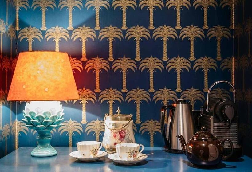 Отель The Bower House, Restaurant & Rooms