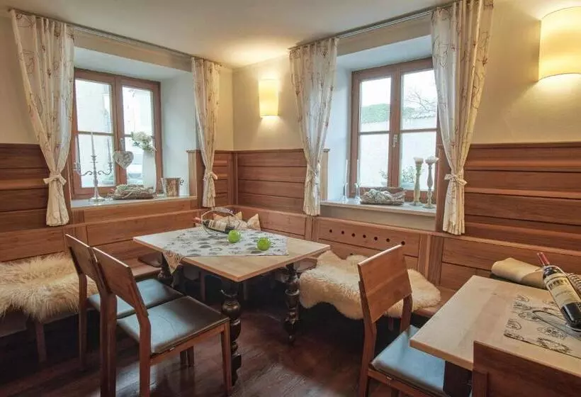 Turmhotel Zum Erasmus