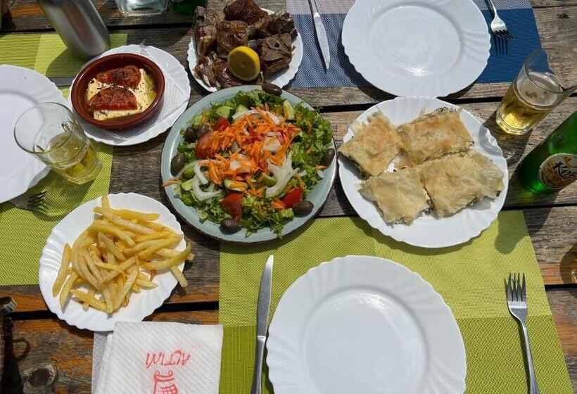 Elbasan Backpacker Hostel