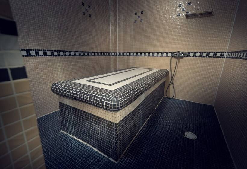 Aykun Hotel By Ag Hotels Group