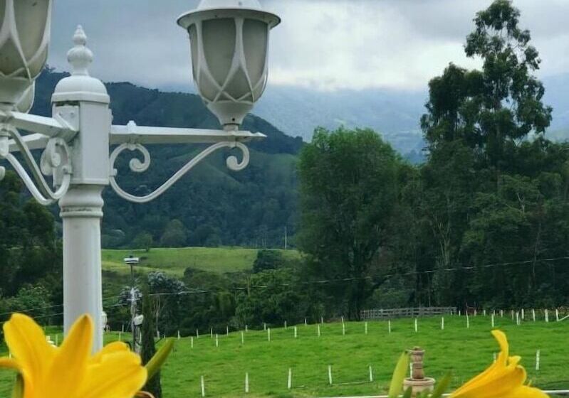 בית מלון כפרי Boutique Palmas de Salento