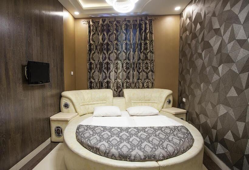 호텔 Golden Seconds