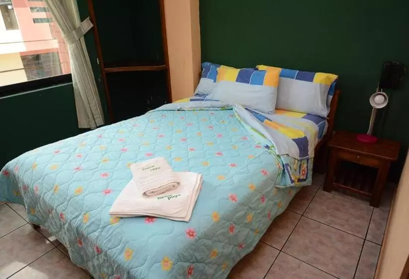هتل Hostal Puyo