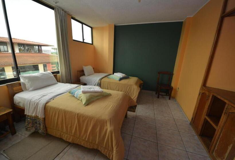 호텔 Hostal Puyo