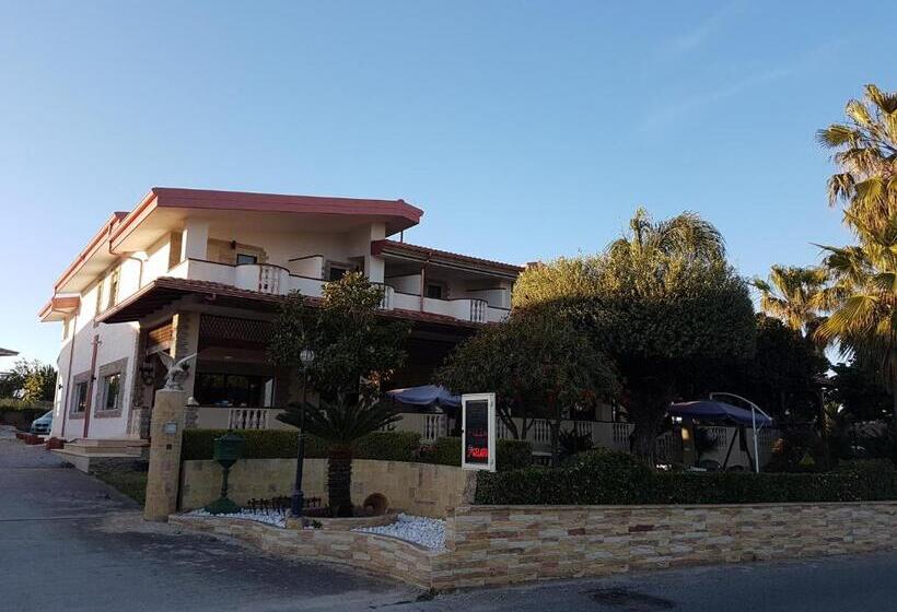 ホテル La Campagnola