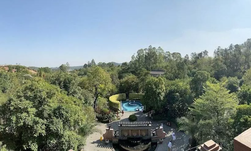 هتل Foshan Ln Garden