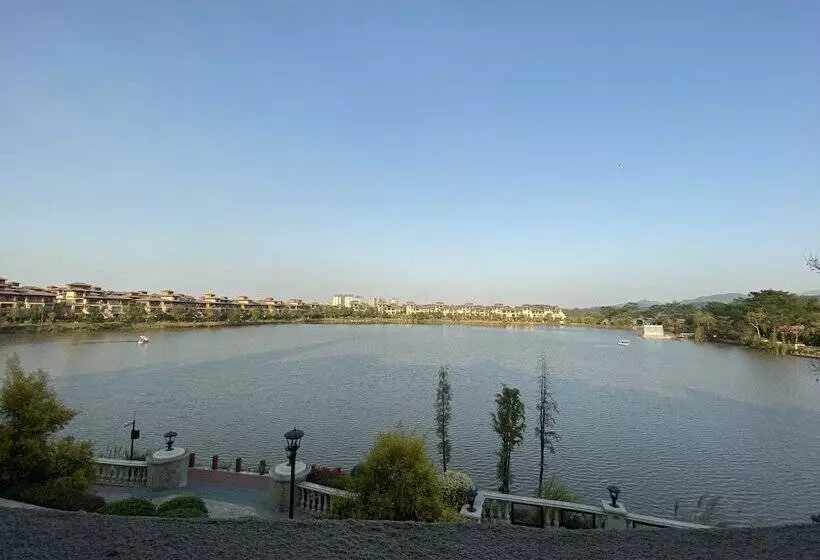 هتل Foshan Ln Garden