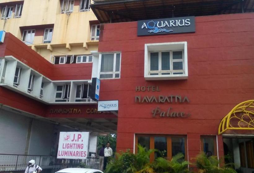 فندق Navaratna Palace