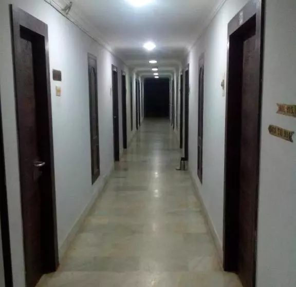 Hotelli Navaratna Palace