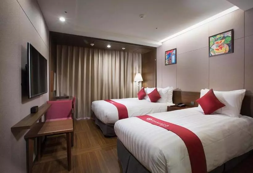 هتل Ramada By Wyndham Jeonju