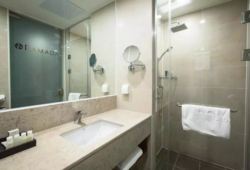 هتل Ramada By Wyndham Jeonju