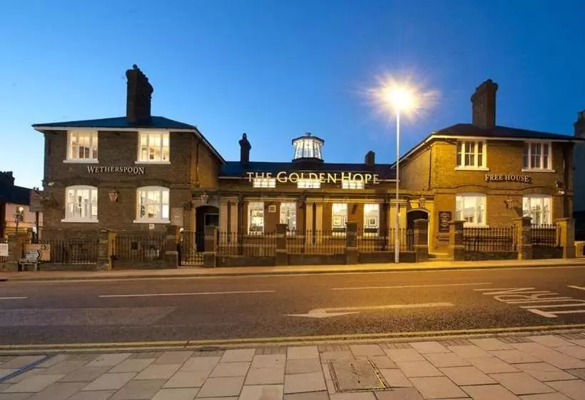 ホテル The Golden Hope Wetherspoon
