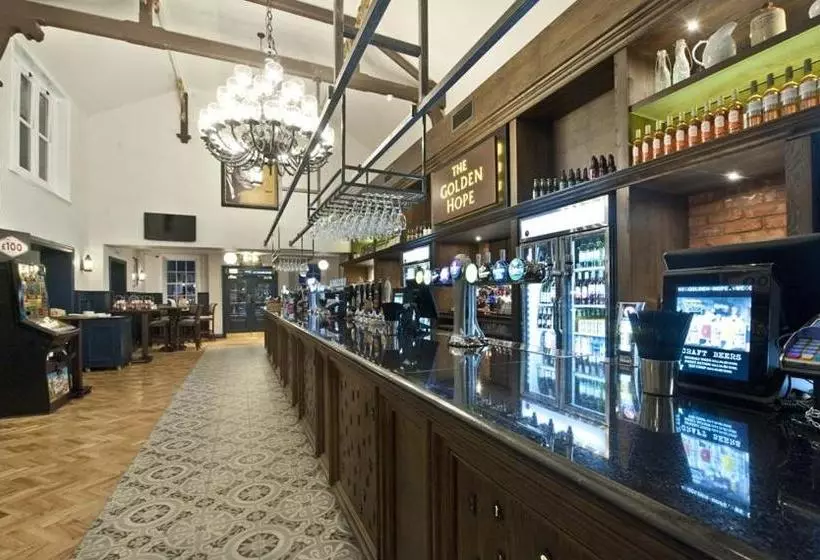 ホテル The Golden Hope Wetherspoon