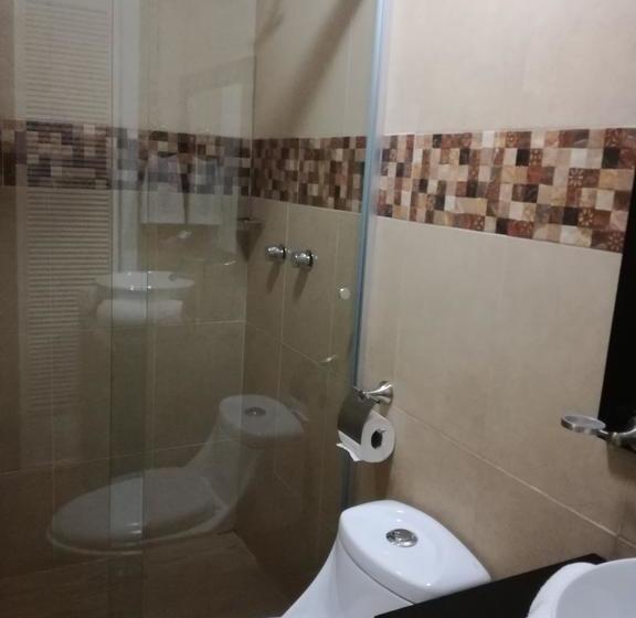 هتل Y Plaza Jalpan