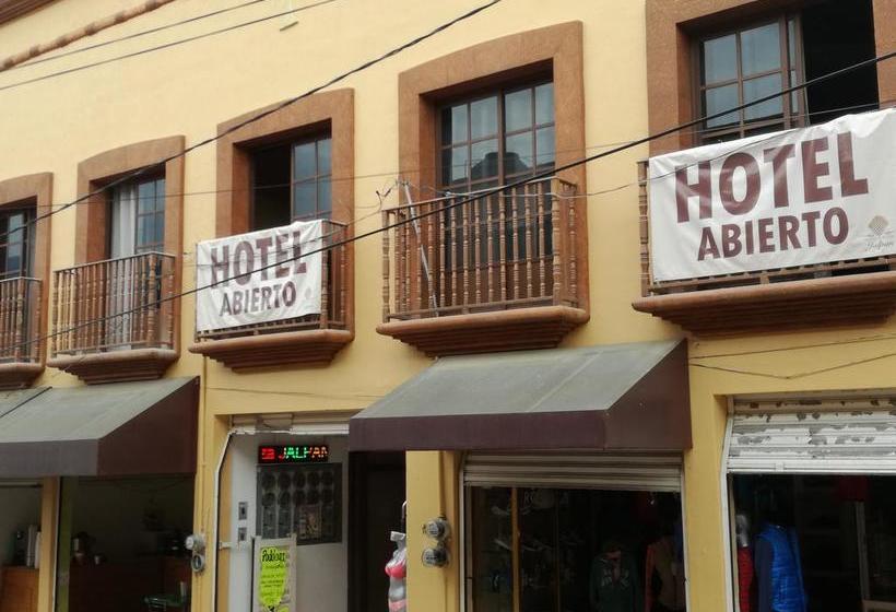 هتل Y Plaza Jalpan