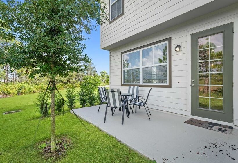 1080 Plantation Lane