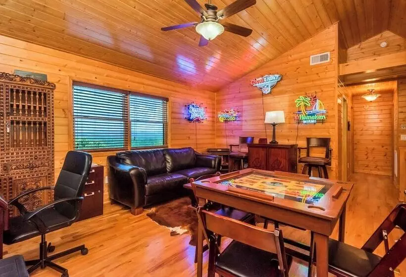 Appalachian Mtn Cabin Near New River State Park!