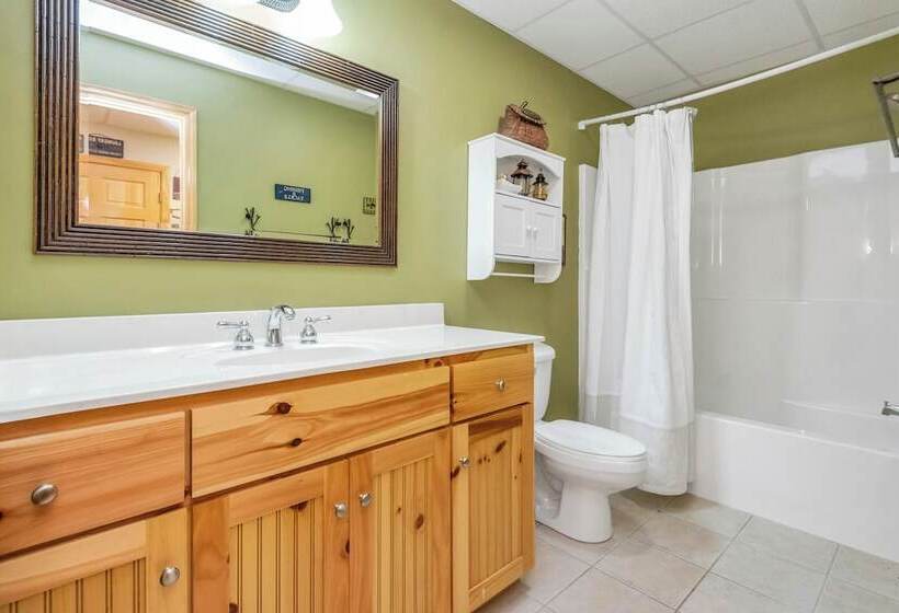 Appalachian Mtn Cabin Near New River State Park!