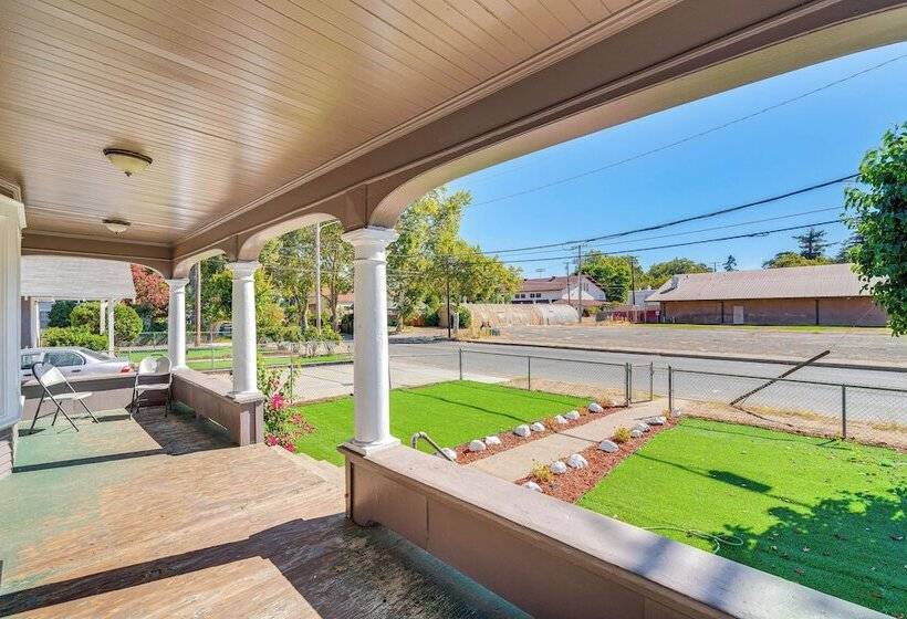 Centrally Located Lodi Home: Walk Downtown!