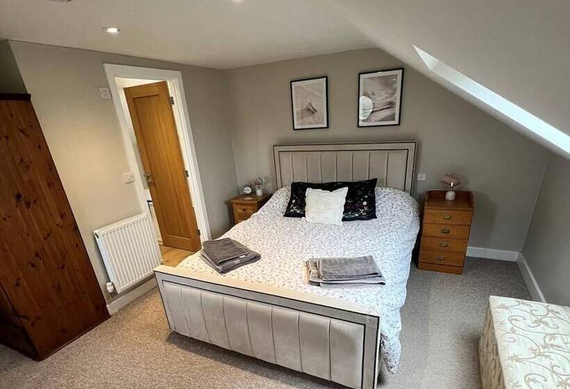 Rural Cottage Full Kitchen Pets Ok Paddock