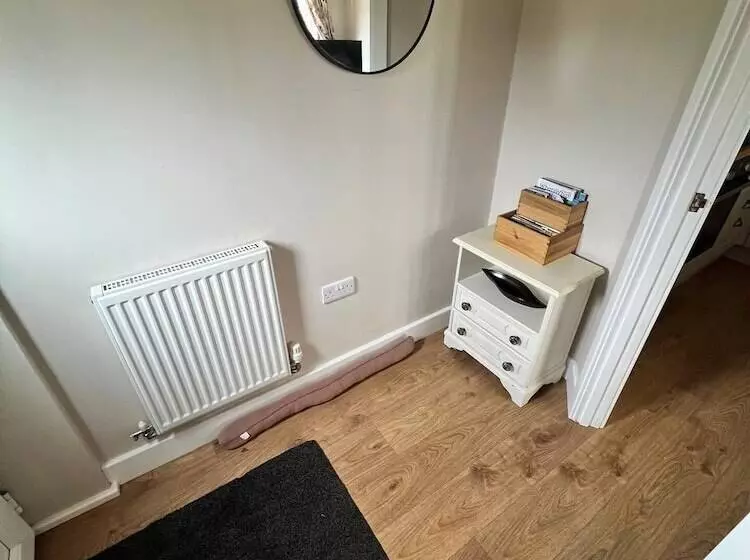 Rural Cottage Full Kitchen Pets Ok Paddock