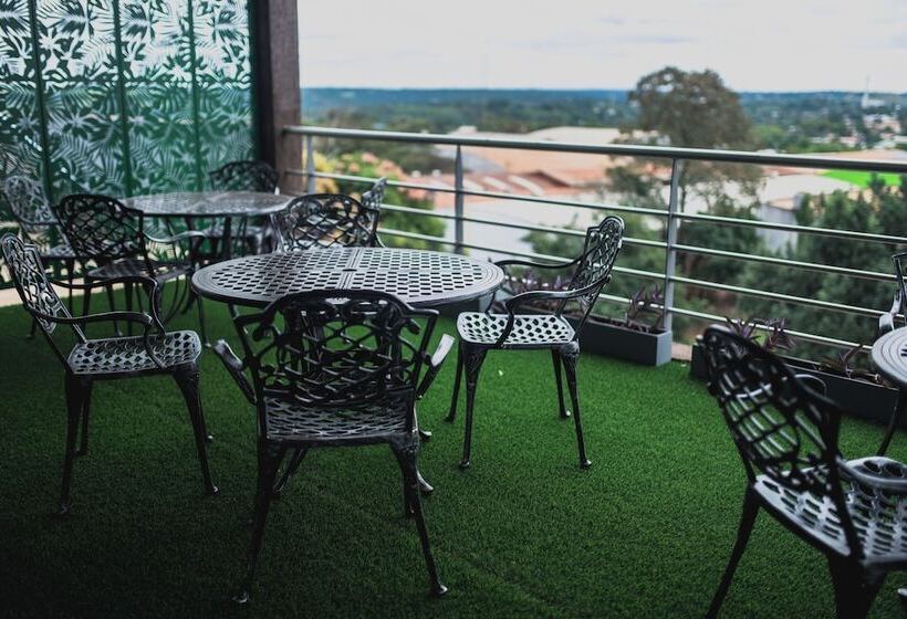 Отель Boutique Genova