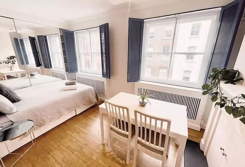 Hotelli Heart Of London Suites