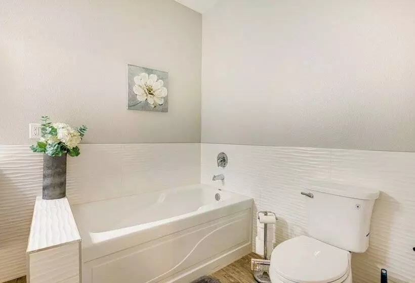 La Verkin Family Retreat Near Zion National Park!