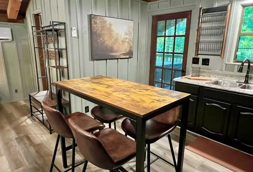 Light N Bug Bungalow